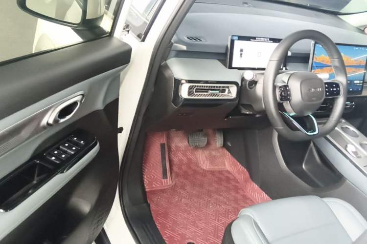 Used AION Y 2025 Plus 510 Zhihao Edition Driver Seat