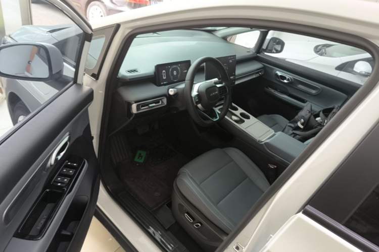 Used AION Y 2025 Plus 510 Zhihao Edition Driver Seat