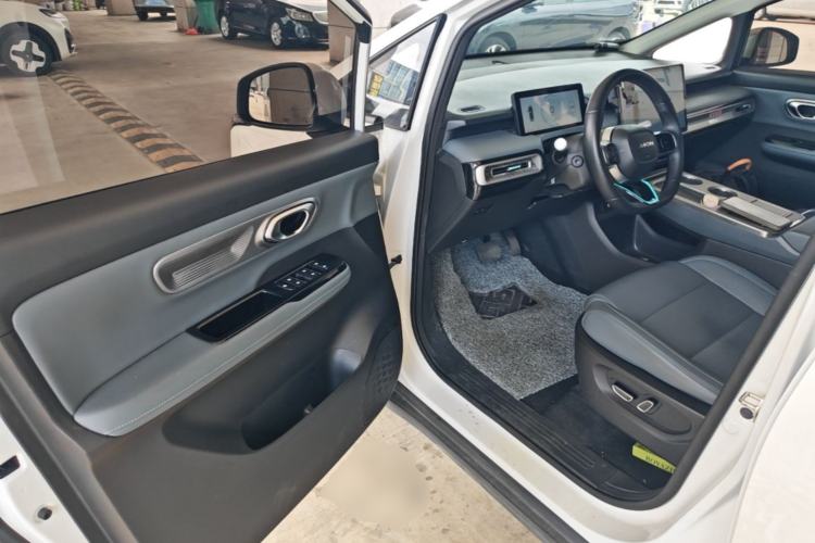 Used AION Y 2025 Plus 510 Zhihao Edition Driver Seat