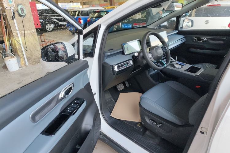 Used AION Y 2025 Plus 510 Zhihao Edition Driver Seat