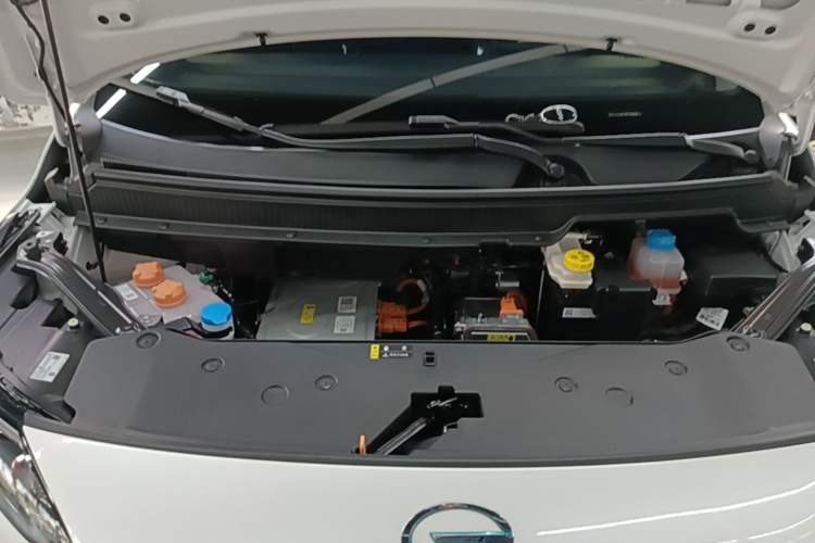 Used AION Y 2025 Plus 430 Smart Edition Engine Bay