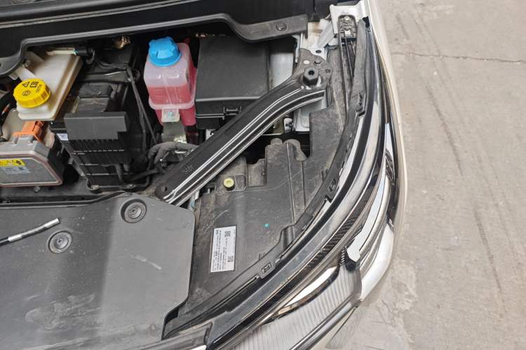 Used AION Y 2025 Plus 510 Enjoy Edition Engine Bay Left