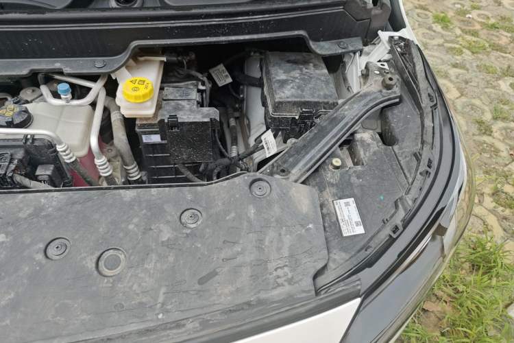 Used AION Y 2025 Plus 510 Smart Edition Engine Bay Left