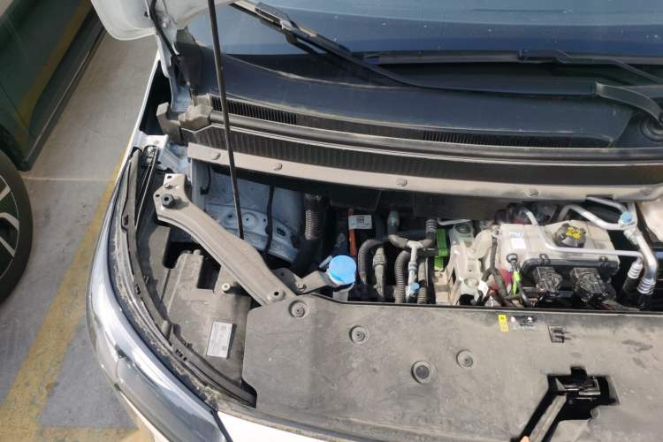 Used AION Y 2025 Plus 510 Zhihao Edition Engine Bay Right