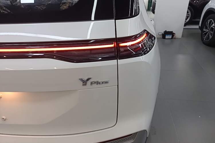 Used AION Y 2025 Plus 510 Smart Edition Exterior 3