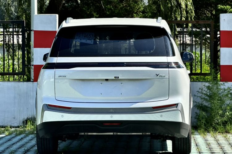 Used AION Y 2025 Plus 510 Smart Edition Exterior 4