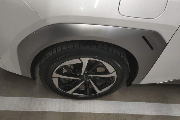 Used AION Y 2025 Plus 510 Smart Edition Exterior 4