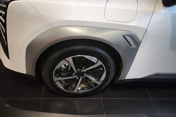 Used AION Y 2025 Plus 510 Zhihao Edition Exterior 4