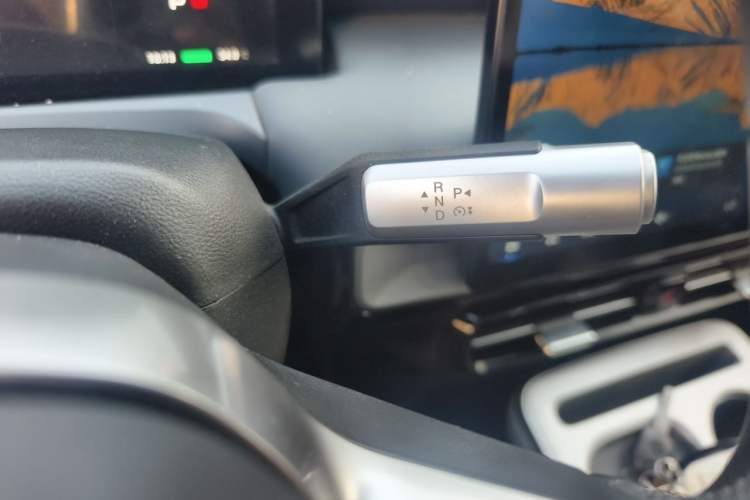 Used AION Y 2025 Plus 510 Zhihao Edition Gear Lever