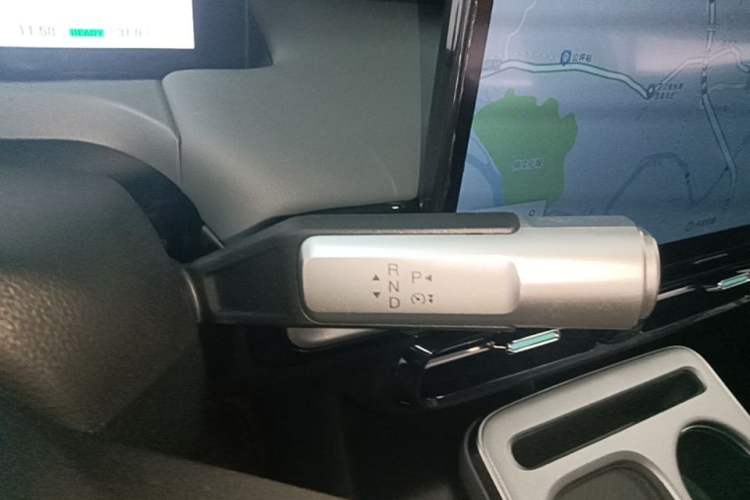 Used AION Y 2025 Plus 510 Smart Edition Gear Lever