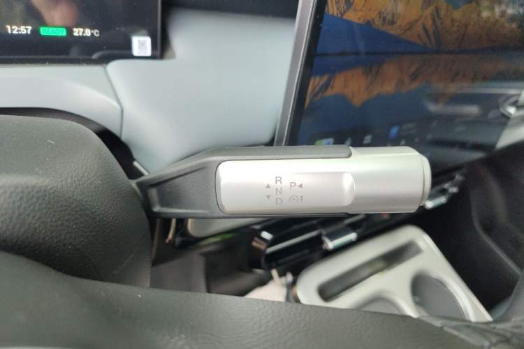 Used AION Y 2025 Plus 510 Zhihao Edition Gear Lever
