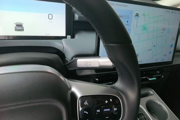 Used AION Y 2025 Plus 510 Enjoy Edition Gear Lever