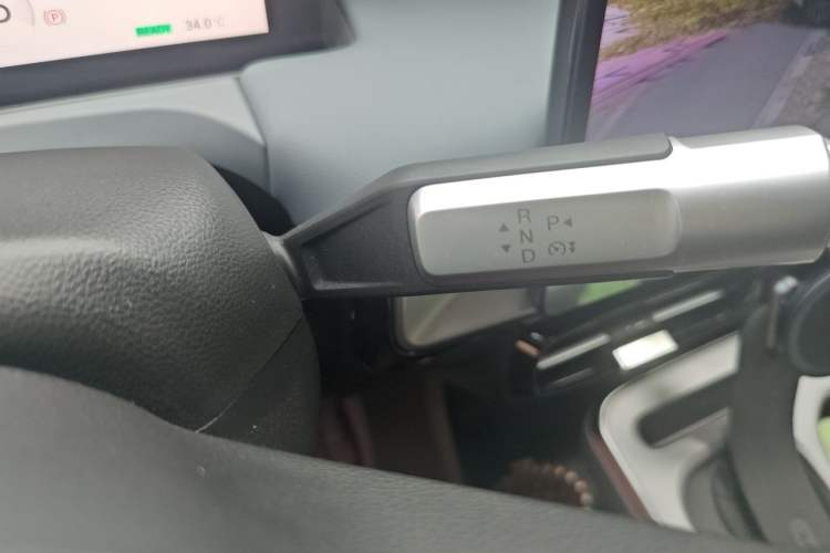 Used AION Y 2025 Plus 510 Smart Edition Gear Lever