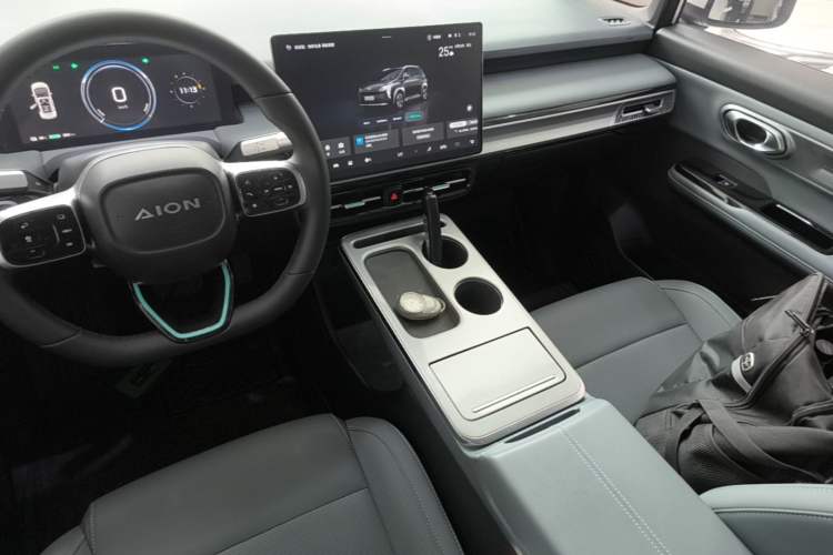 Used AION Y 2025 Plus 510 Zhihao Edition Gear Lever