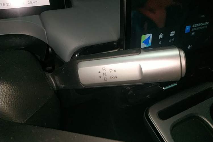 Used AION Y 2025 Plus 510 Smart Edition Gear Lever