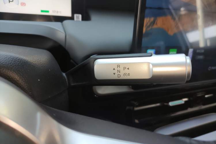 Used AION Y 2025 Plus 510 Zhihao Edition Gear Lever