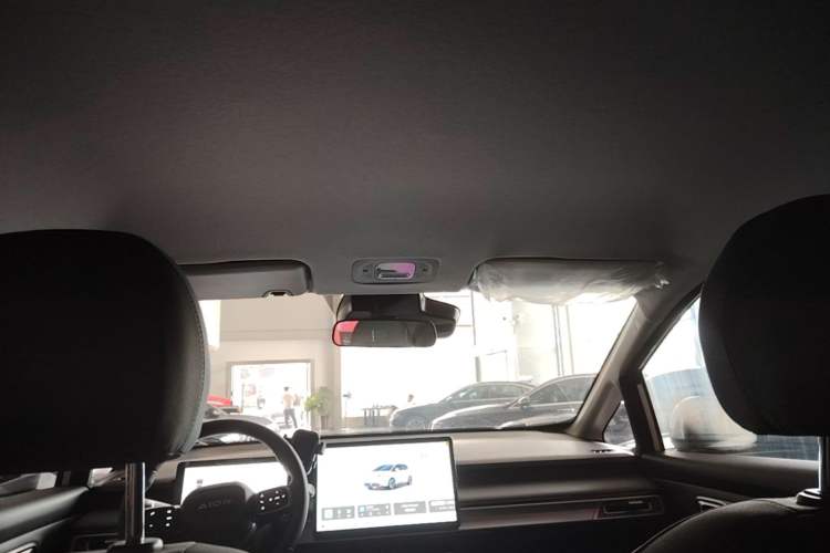 Used AION Y 2025 Plus 510 Smart Edition Headliner