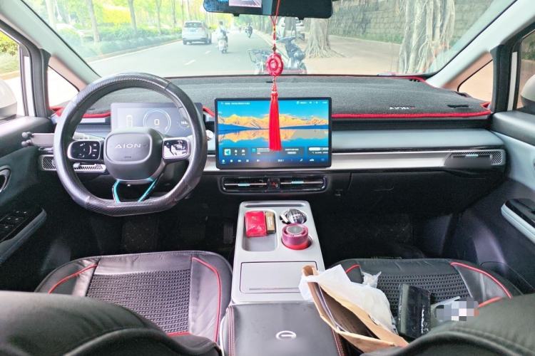 Used AION Y 2025 Plus 510 Smart Edition Interior 2