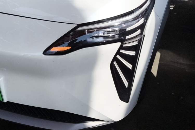 Used AION Y 2025 Plus 510 Smart Edition Left Front Headlight