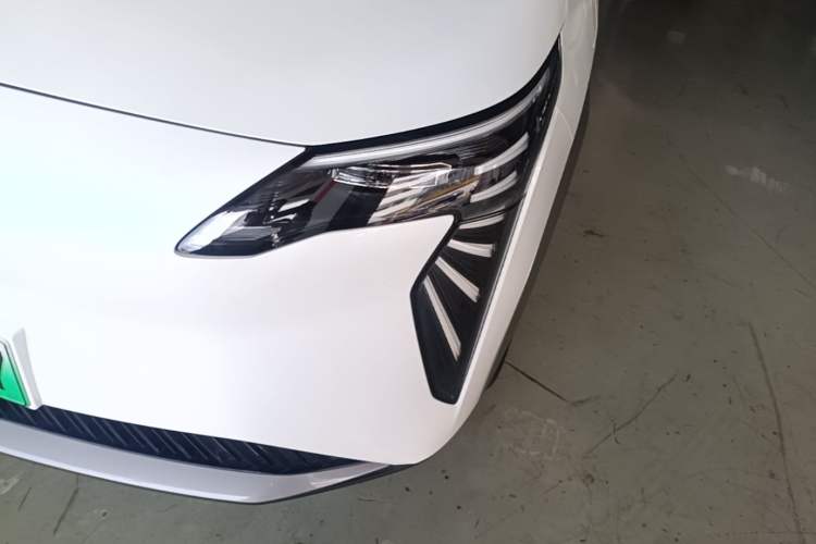 Used AION Y 2025 Plus 510 Smart Edition Left Front Headlight