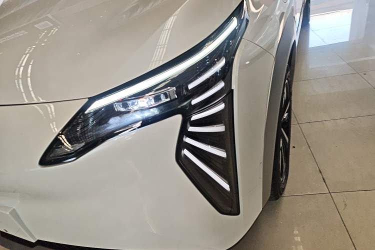 Used AION Y 2025 Plus 510 Zhihao Edition Left Front Headlight