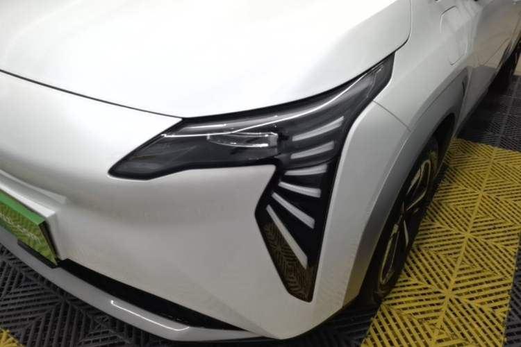 Used AION Y 2025 Plus 510 Zhihao Edition Left Front Headlight