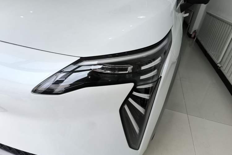 Used AION Y 2025 Plus 510 Zhihao Edition Left Front Headlight