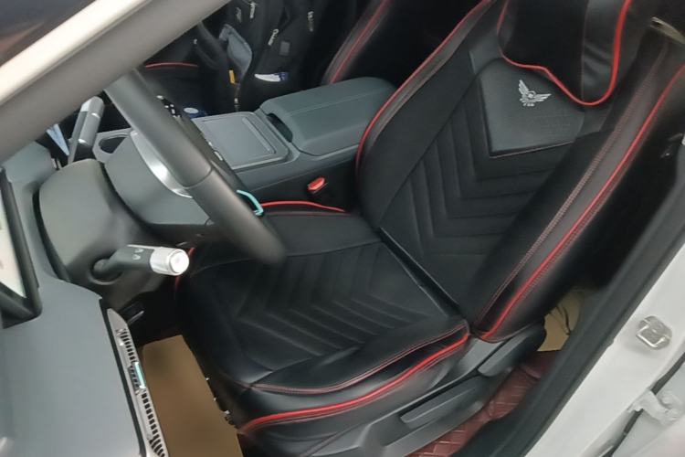 Used AION Y 2025 Plus 430 Smart Edition Left Front Seat