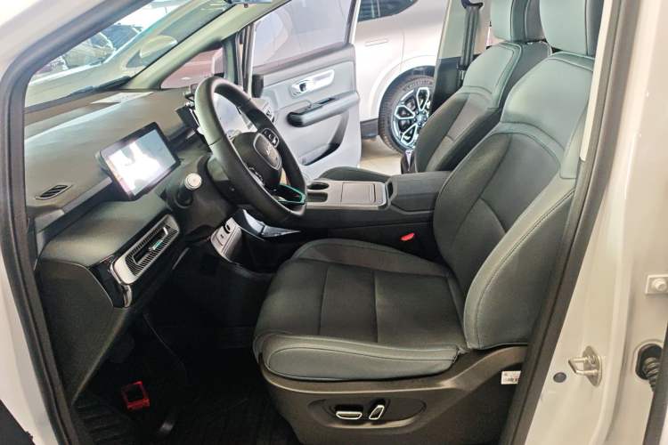 Used AION Y 2025 Plus 510 Zhihao Edition Left Front Seat