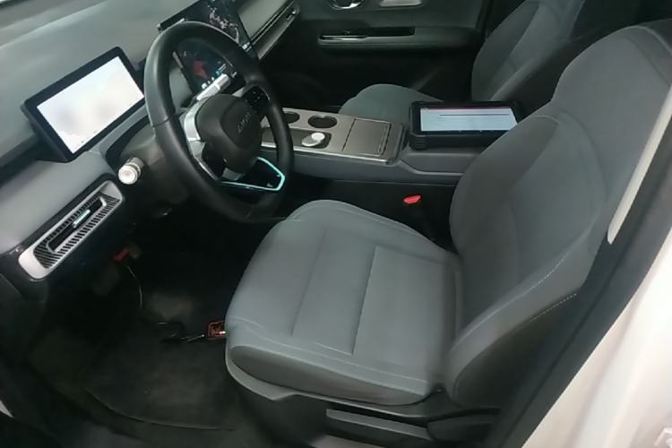 Used AION Y 2025 Plus 510 Smart Edition Left Front Seat