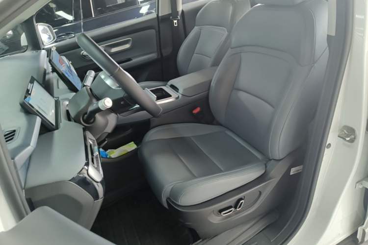 Used AION Y 2025 Plus 510 Zhihao Edition Left Front Seat