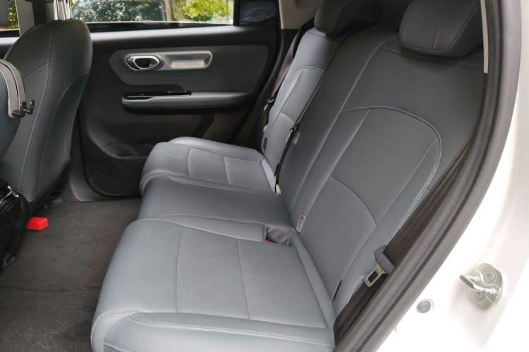 Used AION Y 2025 Plus 510 Zhihao Edition Left Rear Seat
