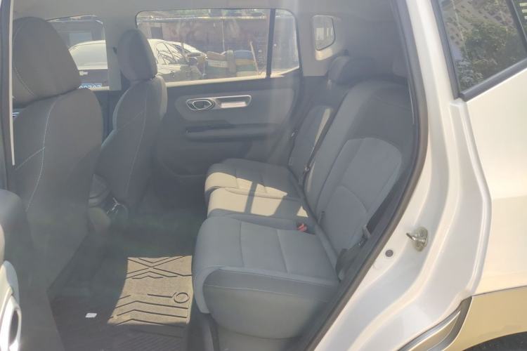 Used AION Y 2025 Plus 510 Smart Edition Left Rear Seat