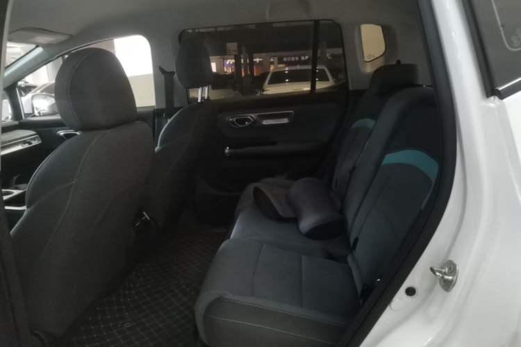 Used AION Y 2025 Plus 510 Enjoy Edition Left Rear Seat