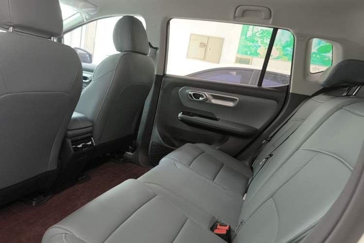 Used AION Y 2025 Plus 510 Zhihao Edition Left Rear Seat