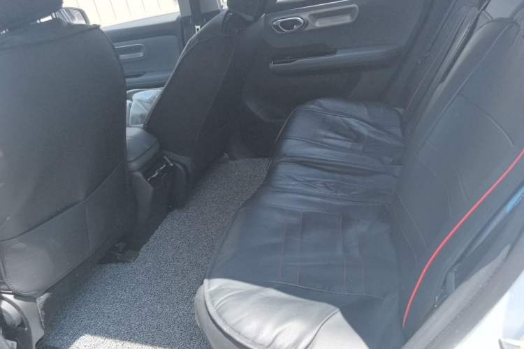 Used AION Y 2025 Plus 510 Enjoy Edition Left Rear Seat
