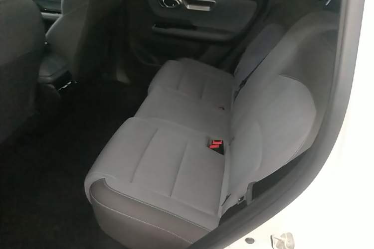 Used AION Y 2025 Plus 510 Smart Edition Left Rear Seat