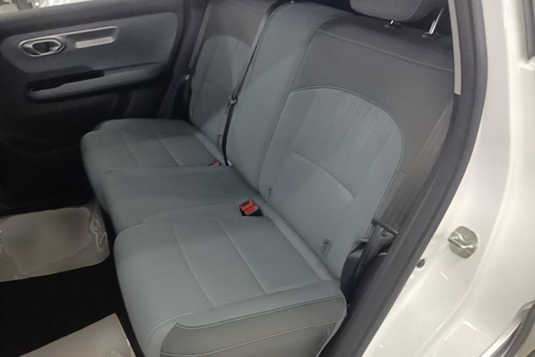 Used AION Y 2025 Plus 510 Smart Edition Left Rear Seat