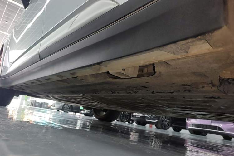 Used AION Y 2025 Plus 510 Zhihao Edition Left Side Sill