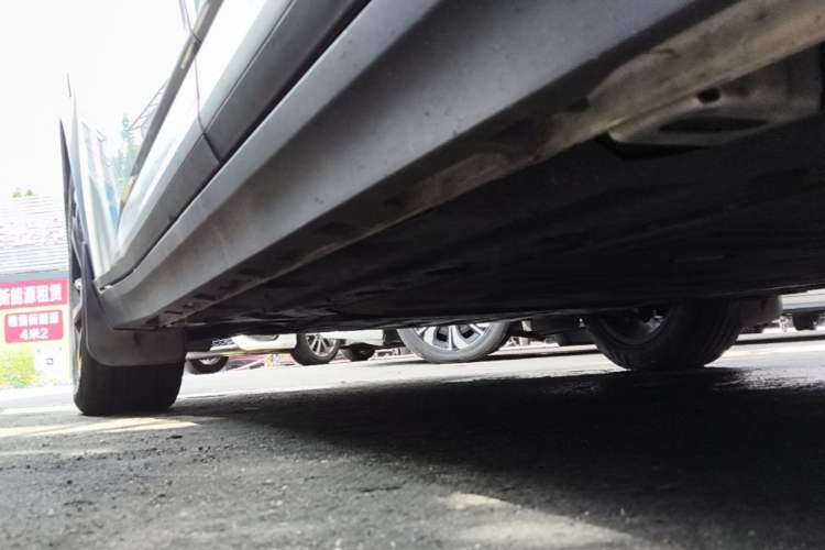Used AION Y 2025 Plus 510 Smart Edition Left Side Sill