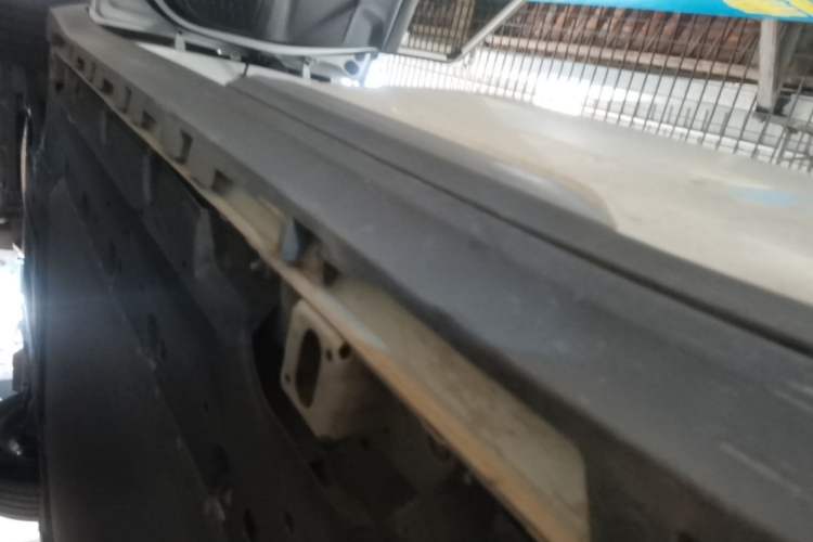 Used AION Y 2025 Plus 510 Enjoy Edition Left Side Sill