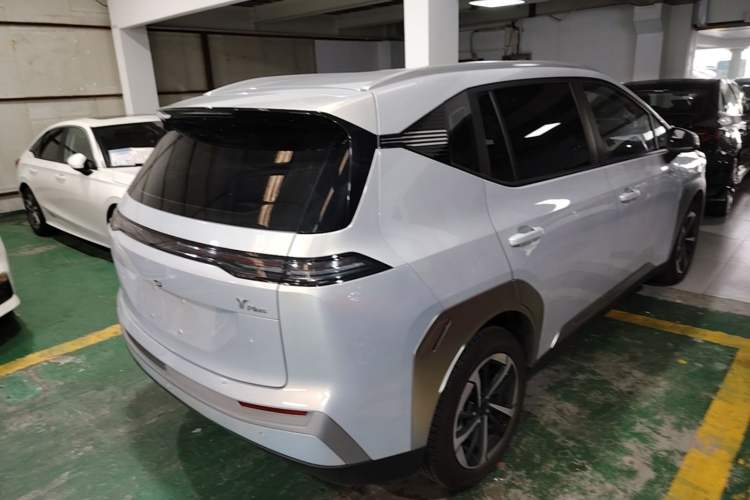 Used AION Y 2025 Plus 510 Smart Edition Rear Right 45 Deg