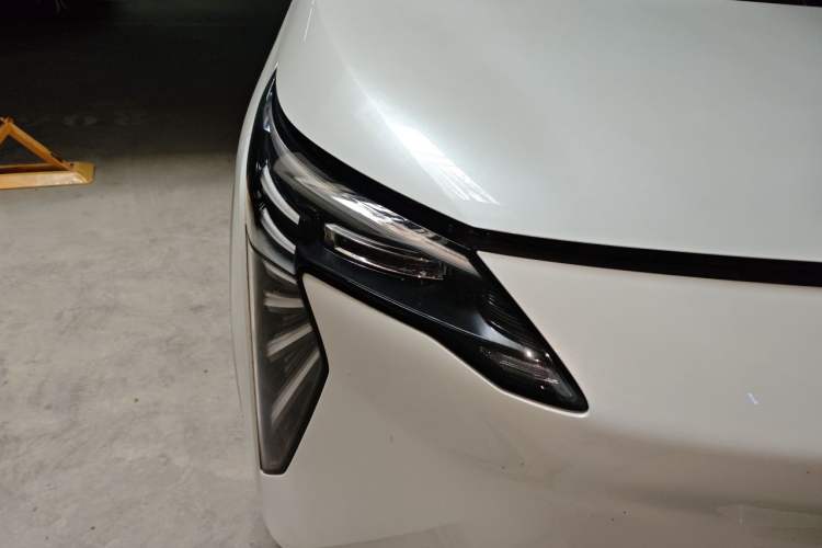 Used AION Y 2025 Plus 510 Enjoy Edition Right Front Headlight