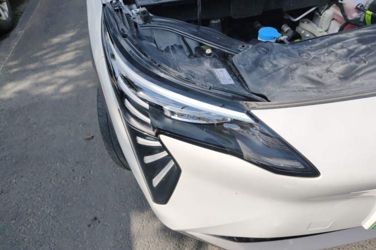 Used AION Y 2025 Plus 510 Zhihao Edition Right Front Headlight