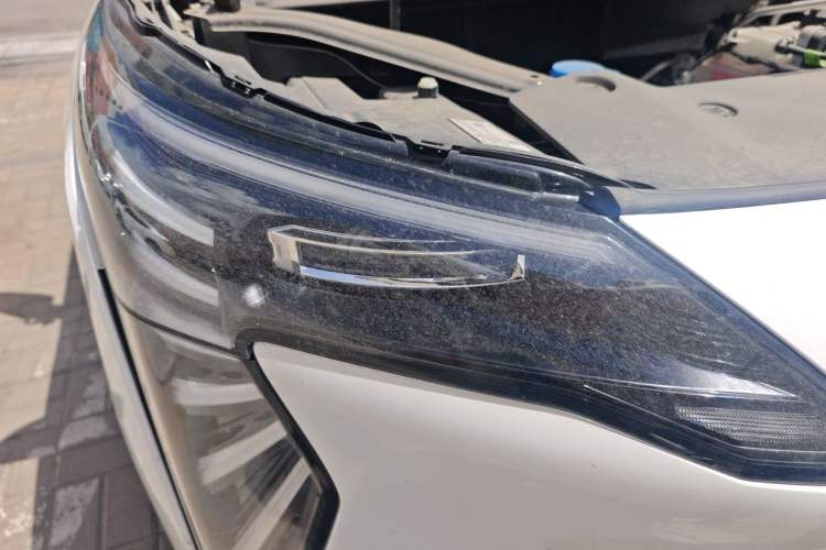 Used AION Y 2025 Plus 510 Zhihao Edition Right Front Headlight