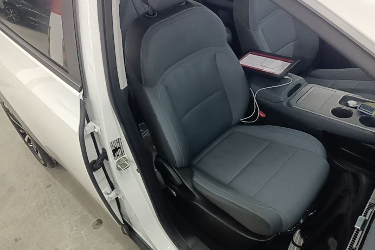 Used AION Y 2025 Plus 510 Smart Edition Right Front Seat