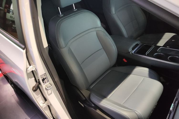 Used AION Y 2025 Plus 510 Zhihao Edition Right Front Seat