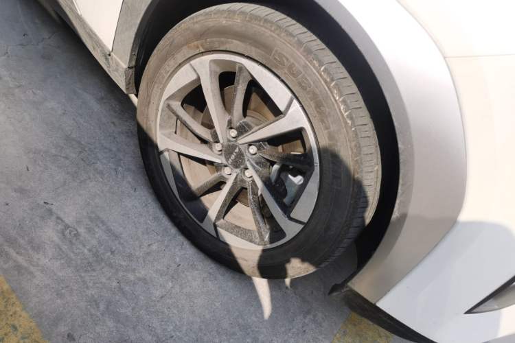 Used AION Y 2025 Plus 510 Zhihao Edition Right Front Wheel Hub