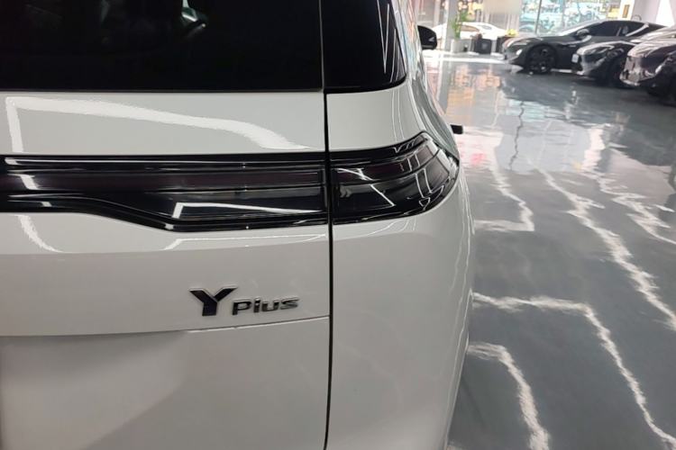 Used AION Y 2025 Plus 510 Zhihao Edition Right Rear Taillight