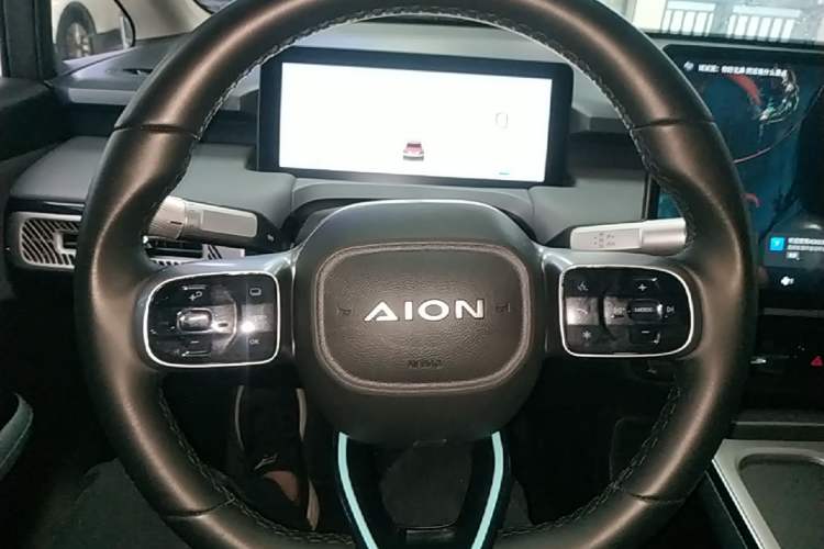 Used AION Y 2025 Plus 510 Smart Edition Steering Wheel